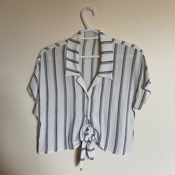 Aritzia The Tie-Front Blouse - Picture 1 of 3
